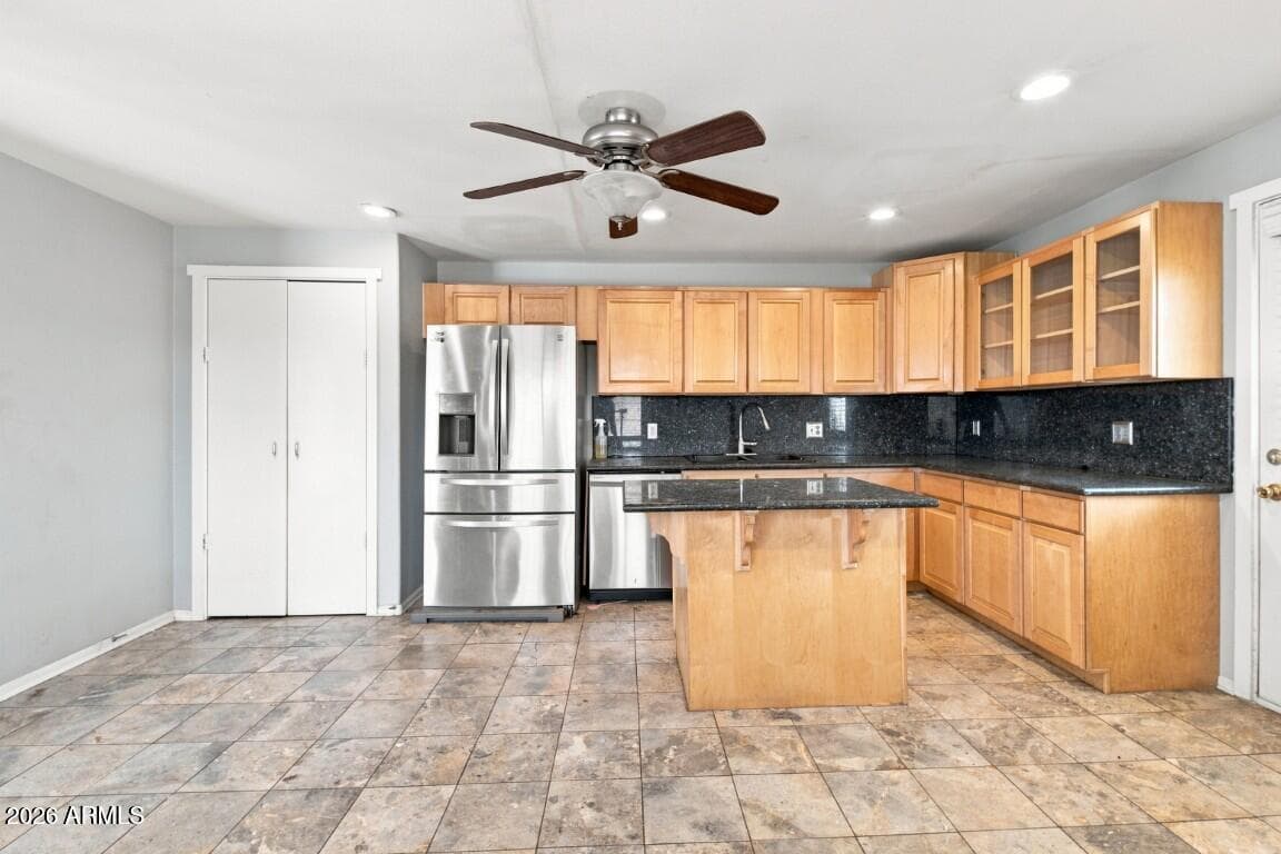 621 S 4th Street, Avondale, AZ 85323 — photo 10 of 32