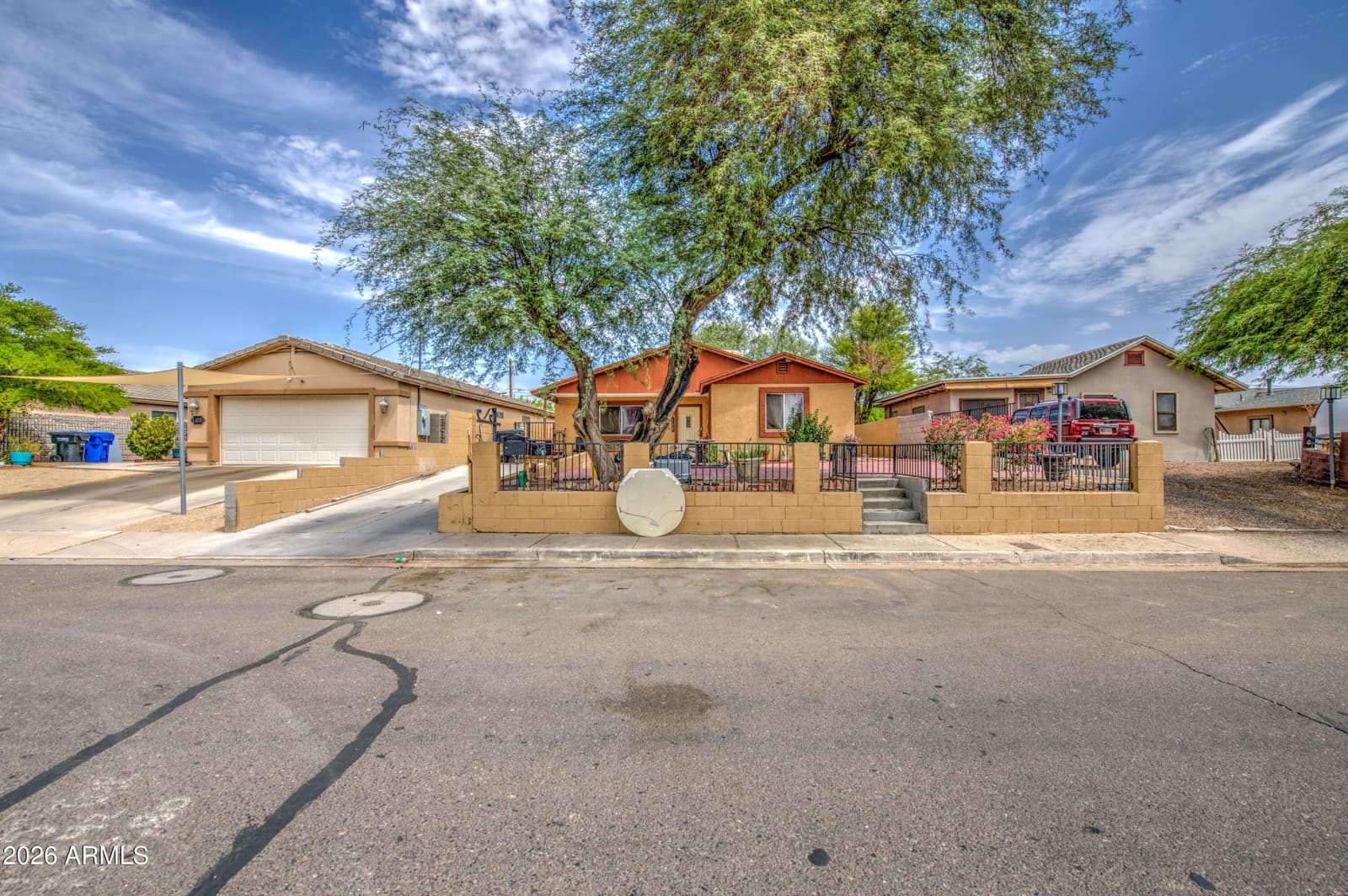 425 S 7th Street, Avondale, AZ 85323 — photo 3 of 35