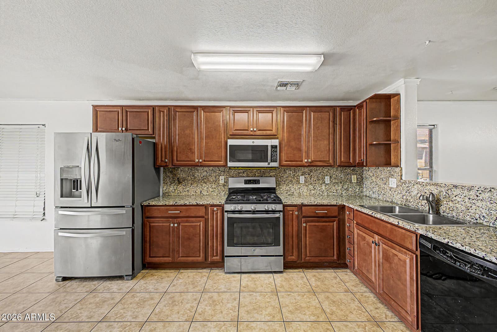 6518 W Riva Road, Phoenix, AZ 85043 — photo 12 of 35