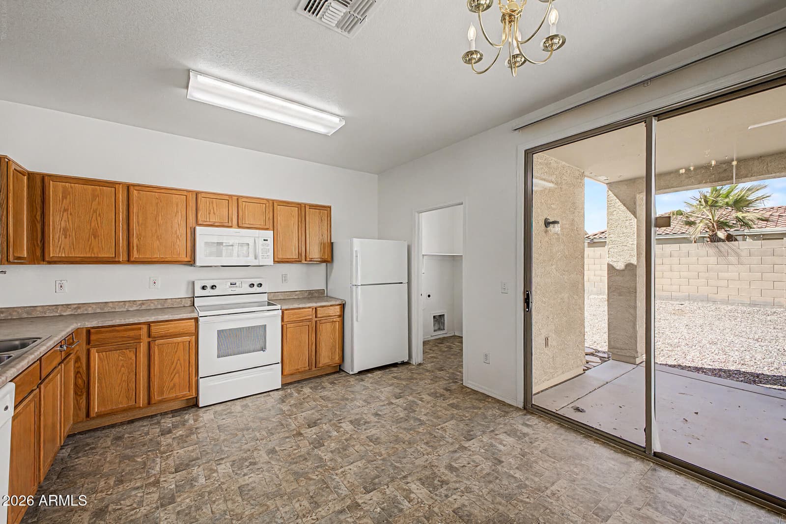 17018 W Marconi Avenue, Surprise, AZ 85388 — photo 12 of 30