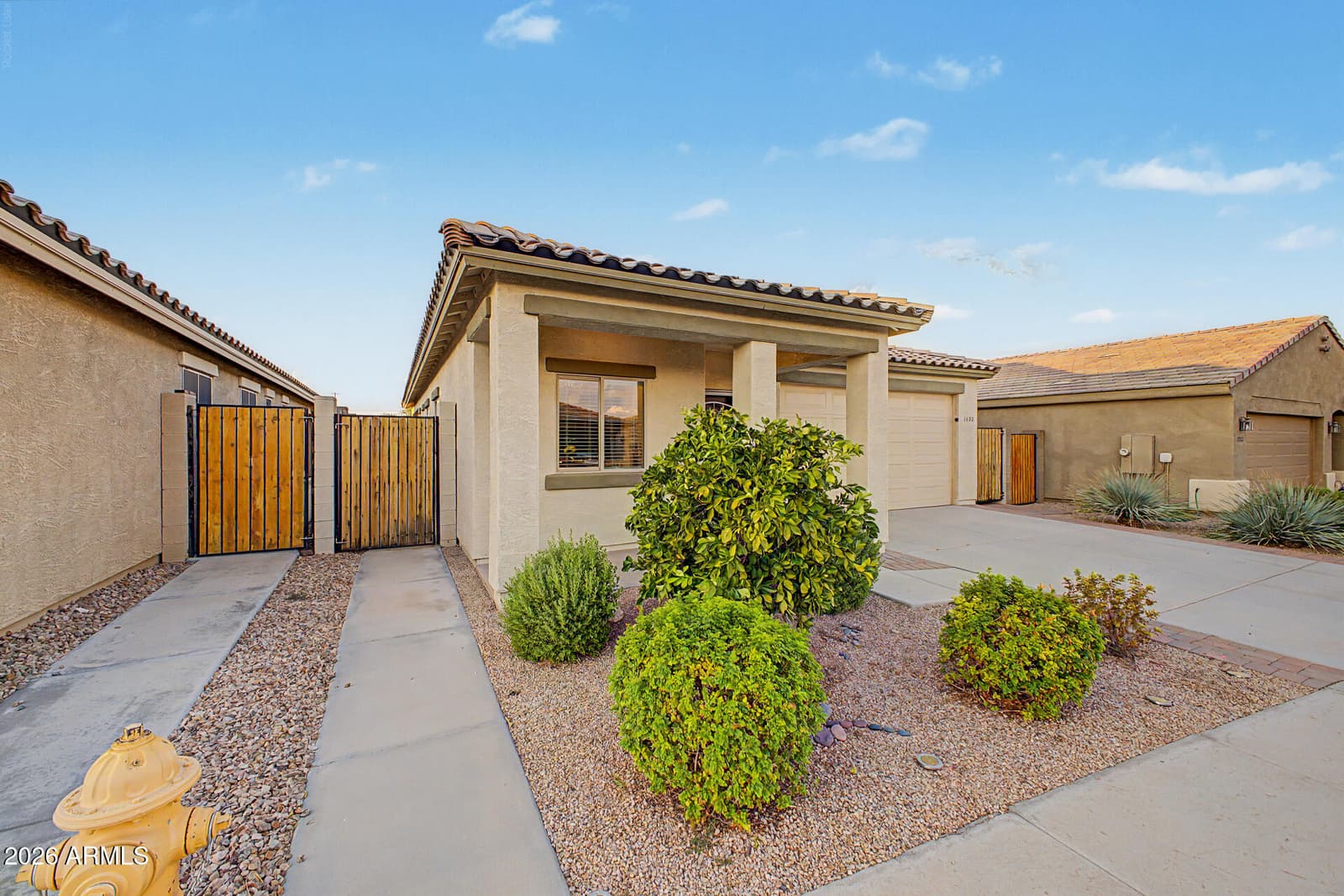 1692 E 16th Avenue, Apache Junction, AZ 85119 — photo 3 of 30