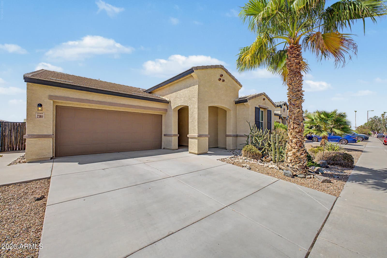 23811 W Atlanta Avenue, Buckeye, AZ 85326 — photo 3 of 47