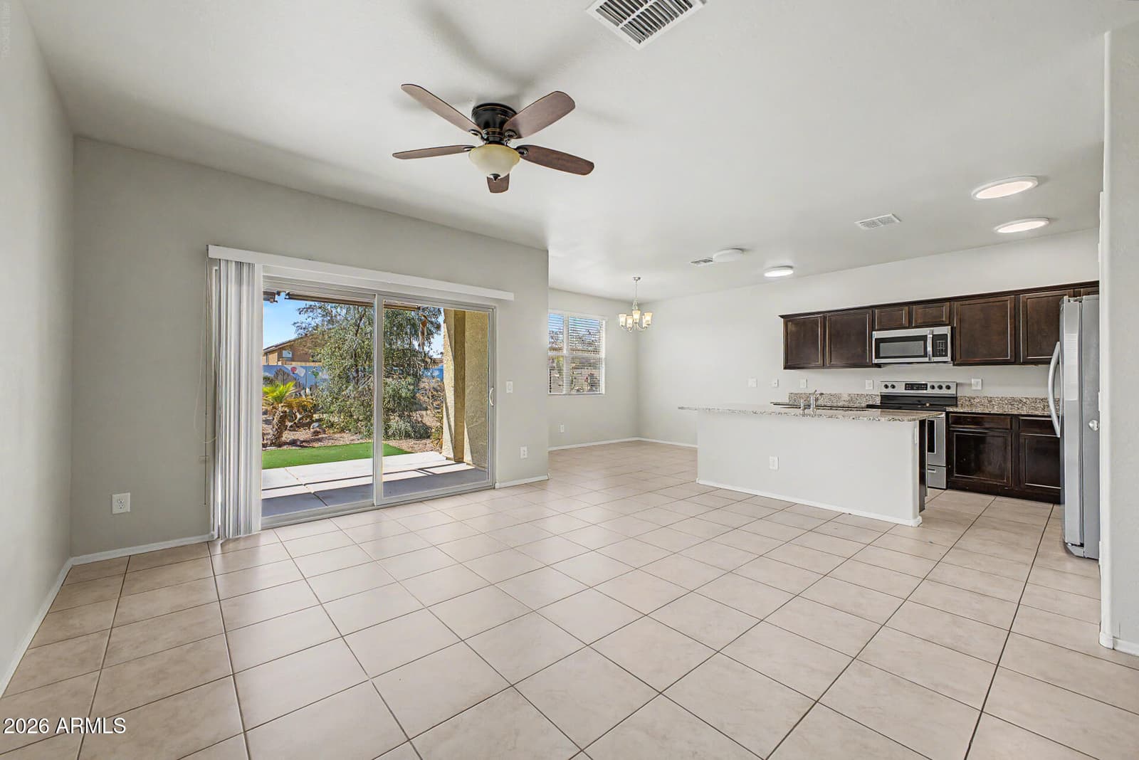 23811 W Atlanta Avenue, Buckeye, AZ 85326 — photo 7 of 47