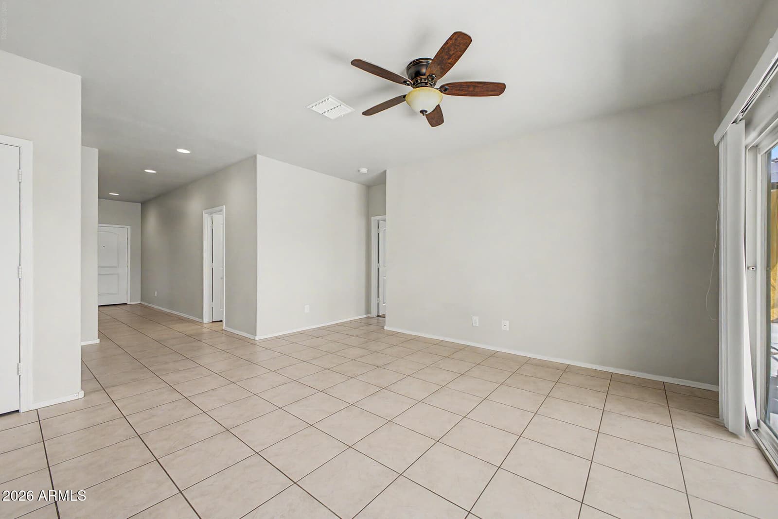 23811 W Atlanta Avenue, Buckeye, AZ 85326 — photo 9 of 47