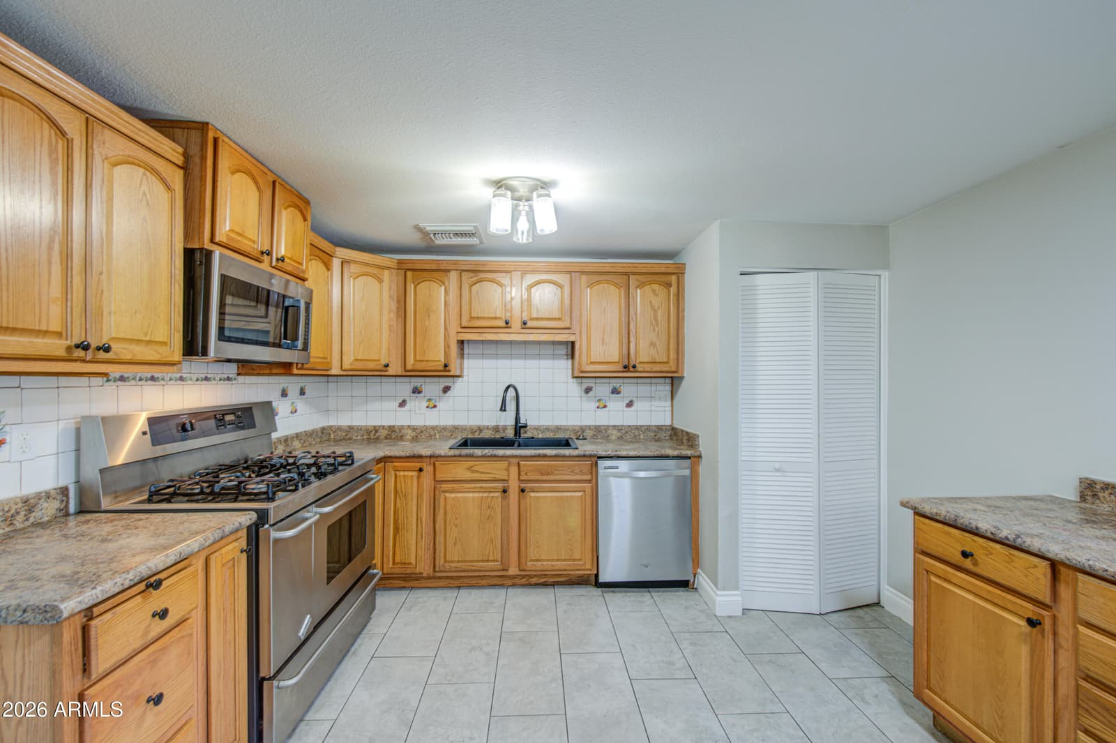 6321 W Palm Lane, Phoenix, AZ 85035 — photo 12 of 48