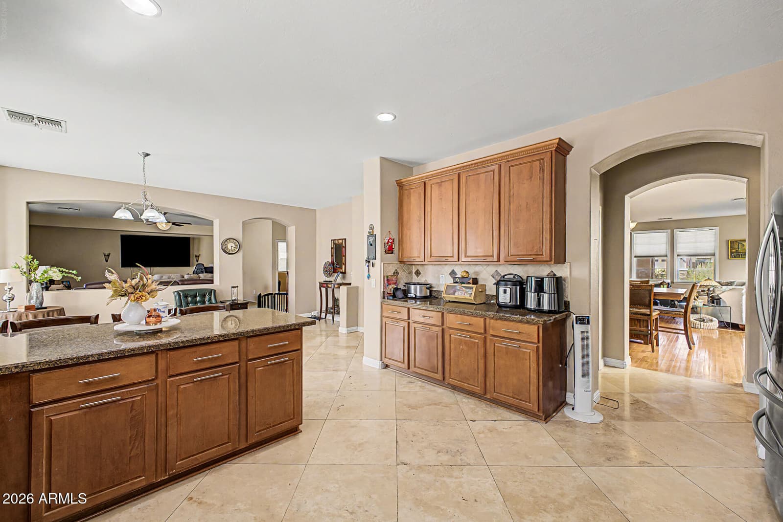2141 W Ian Drive, Phoenix, AZ 85041 — photo 16 of 45