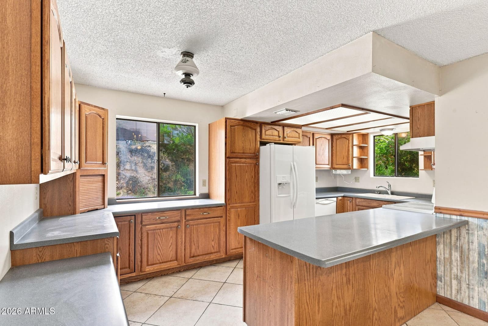 8738 S Sharps Road, Globe, AZ 85501 — photo 7 of 26