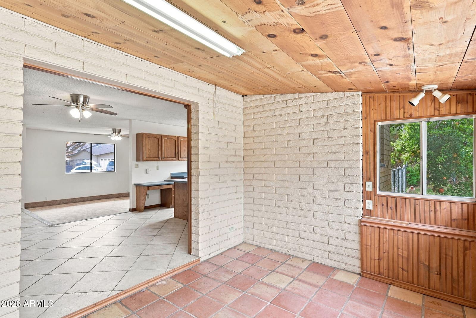 8738 S Sharps Road, Globe, AZ 85501 — photo 11 of 26