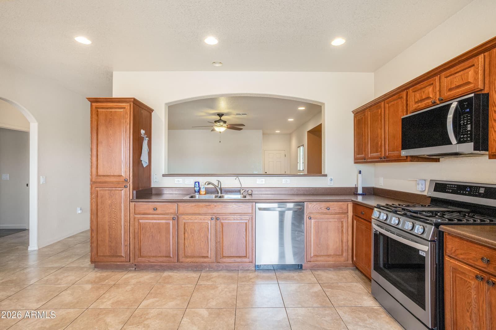 4235 Big Bend Street, Sierra Vista, AZ 85650 — photo 9 of 32