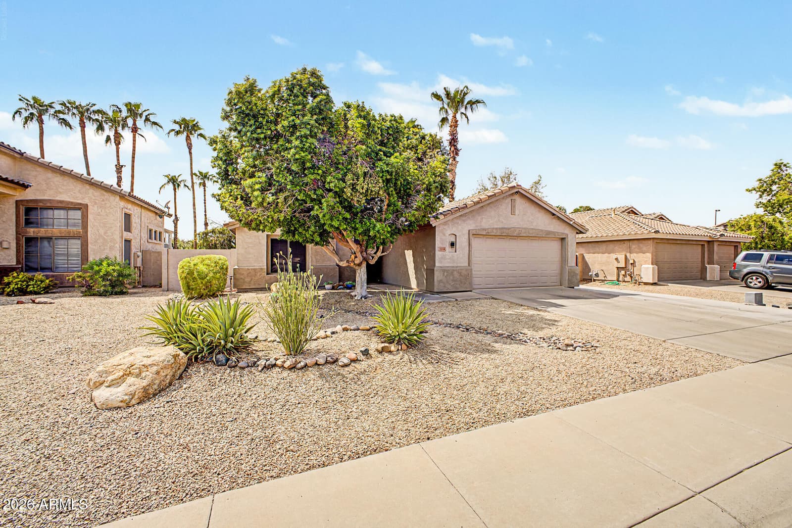 1144 S Nielson Street, Gilbert, AZ 85296 — photo 5 of 29