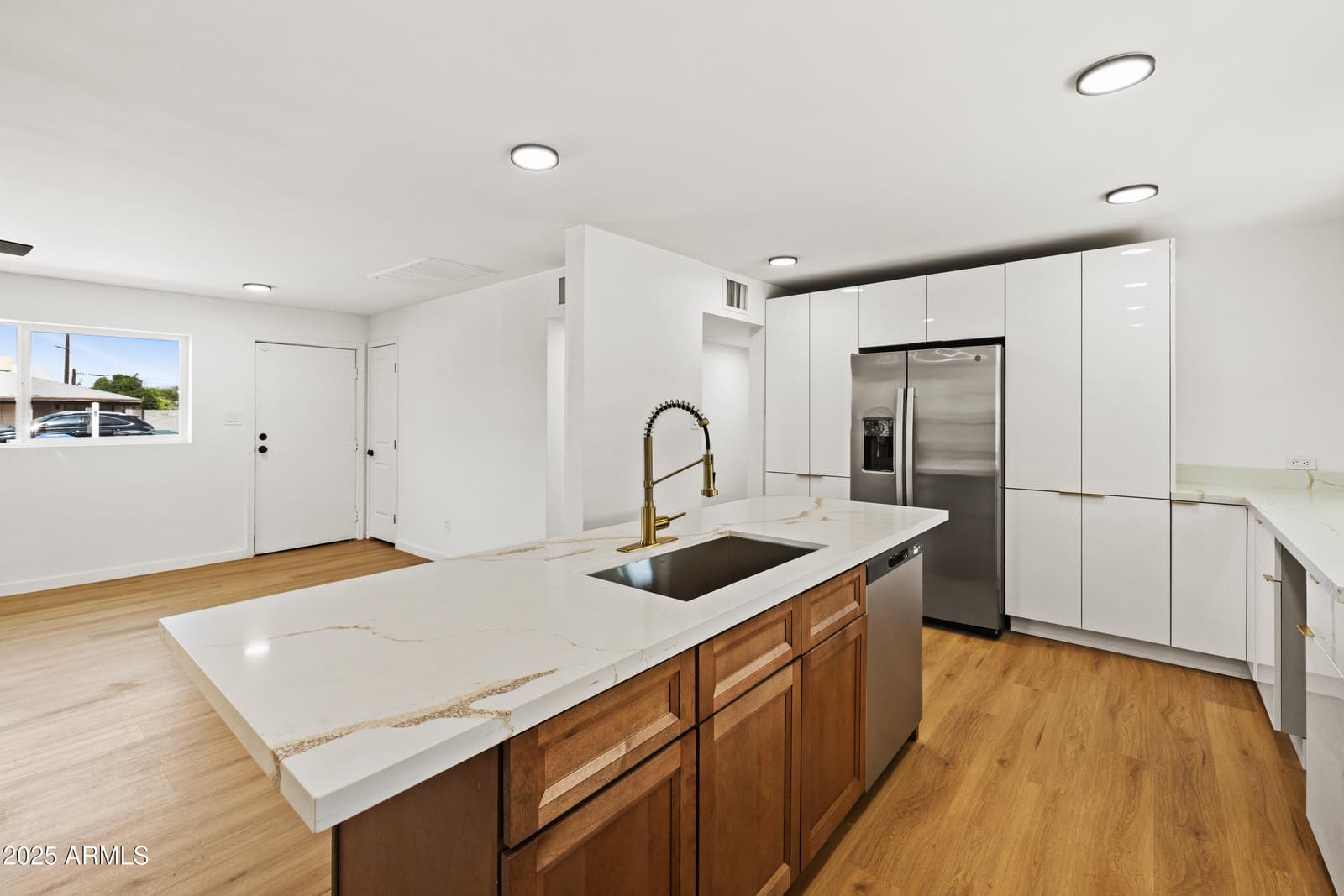 2201 N 29th Place, Phoenix, AZ 85008 — photo 15 of 37