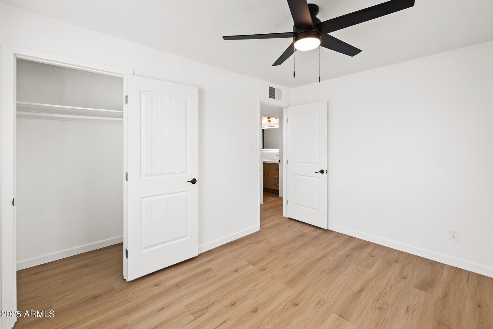 2201 N 29th Place, Phoenix, AZ 85008 — photo 23 of 37