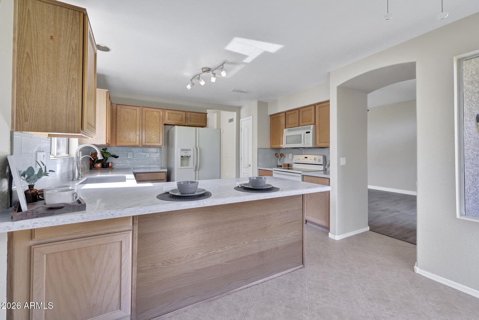 10722 W Irma Lane, Peoria, AZ 85373 — photo 12 of 33