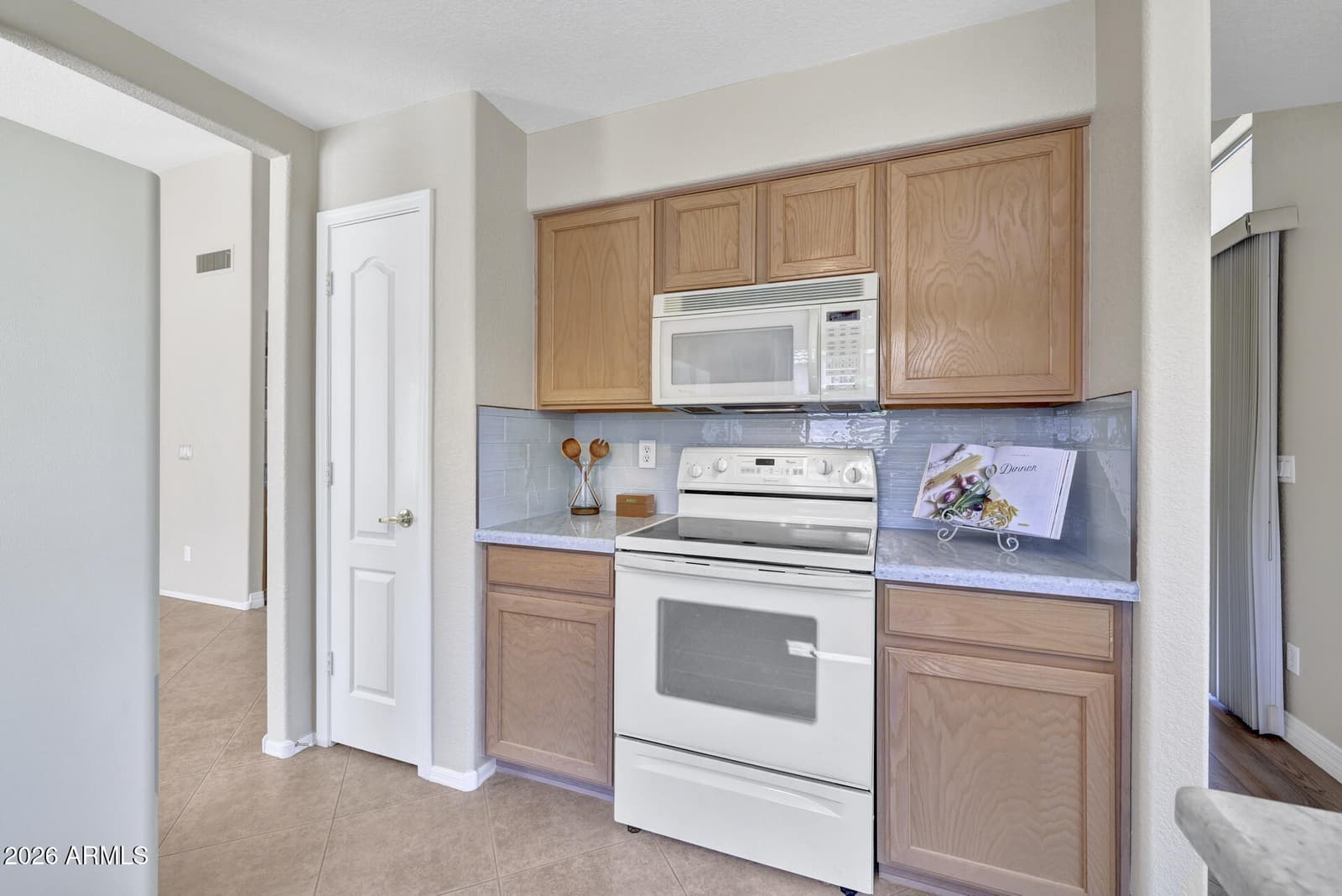 10722 W Irma Lane, Peoria, AZ 85373 — photo 9 of 33
