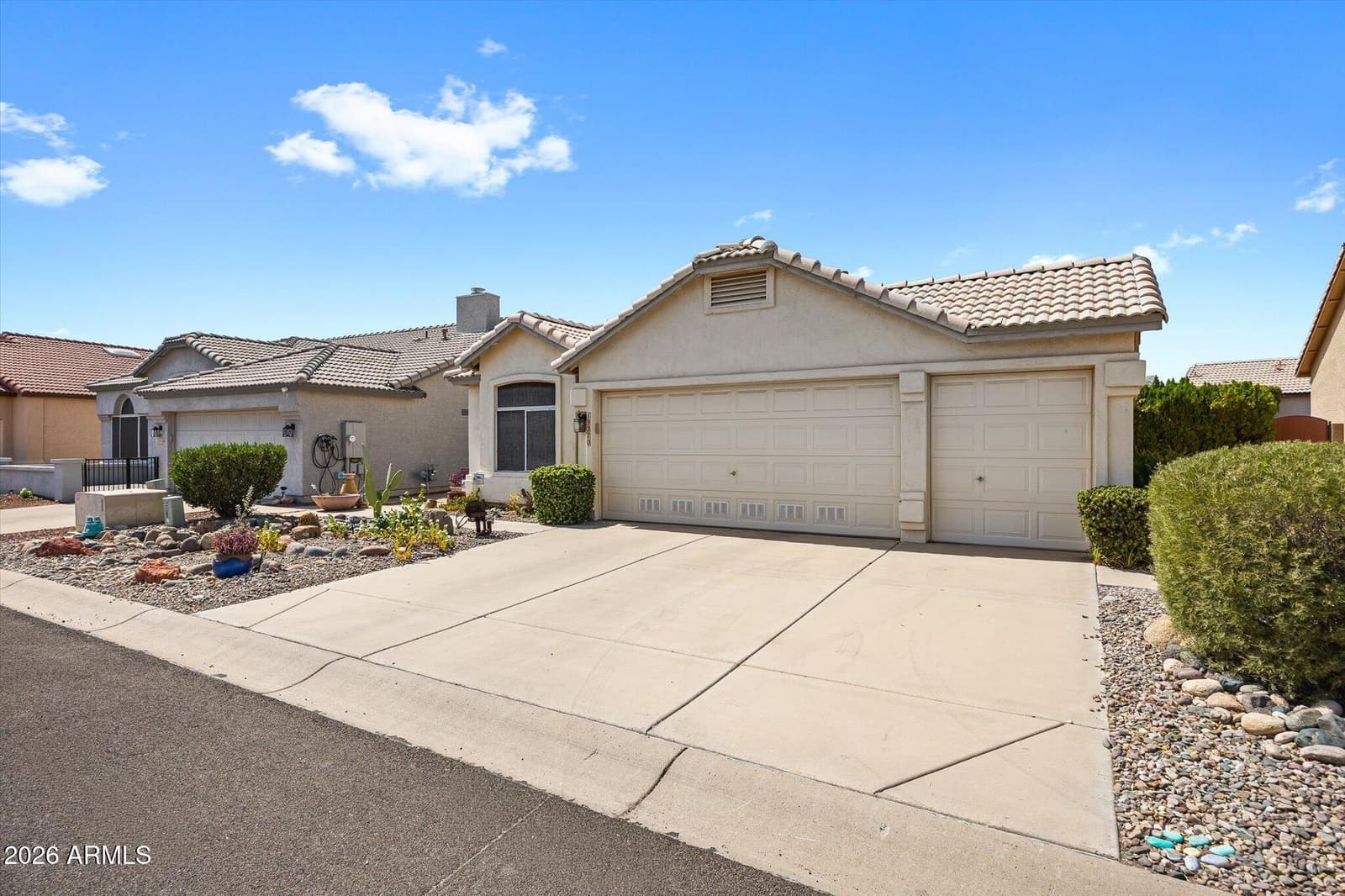 19270 N 116th Lane, Surprise, AZ 85378 — photo 6 of 41