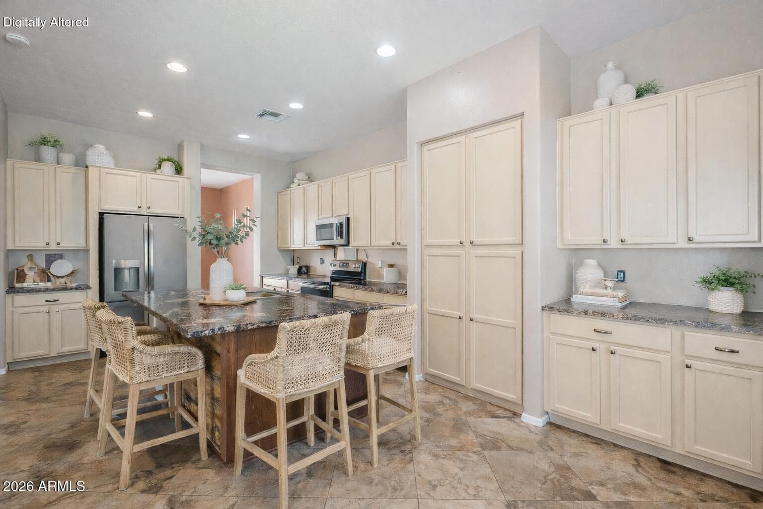 6922 S Black Hills Way, Chandler, AZ 85249 — photo 10 of 44