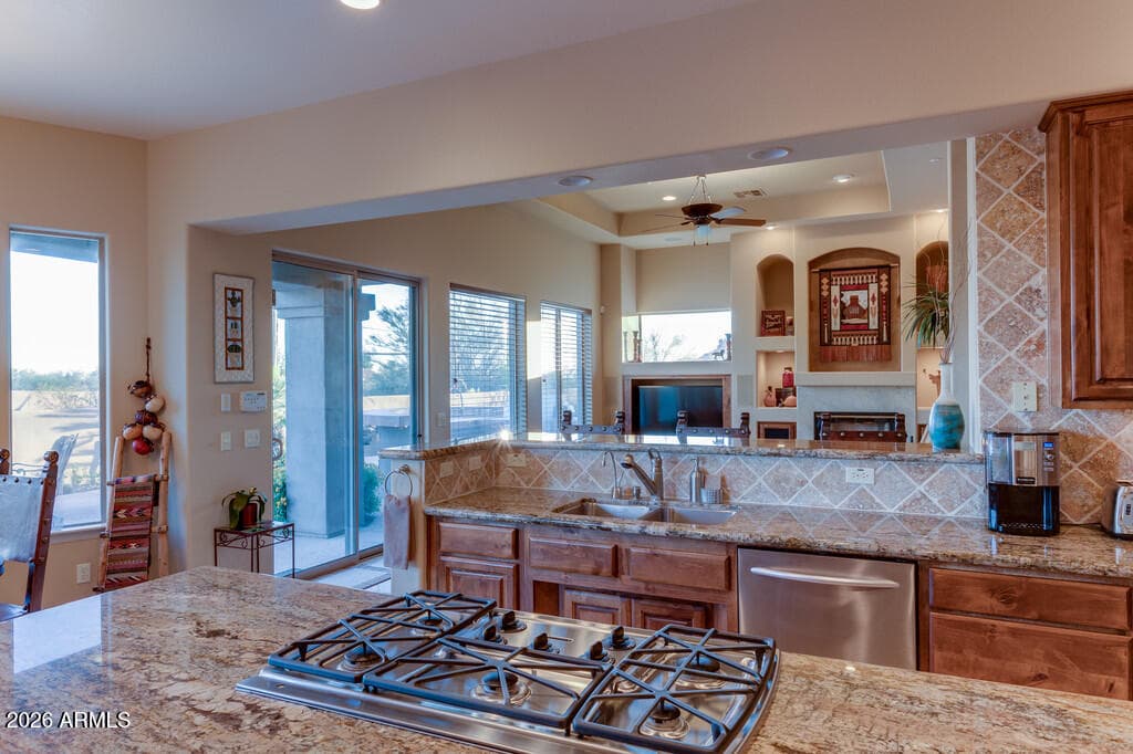8309 E Eagle Feather Road, Scottsdale, AZ 85266 — photo 7 of 44