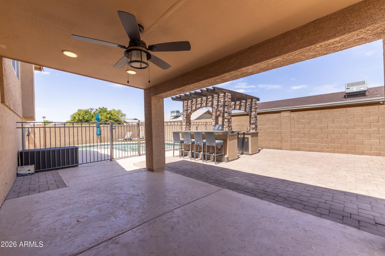 6108 W Shangri La Road W, Glendale, AZ 85304 — photo 3 of 30