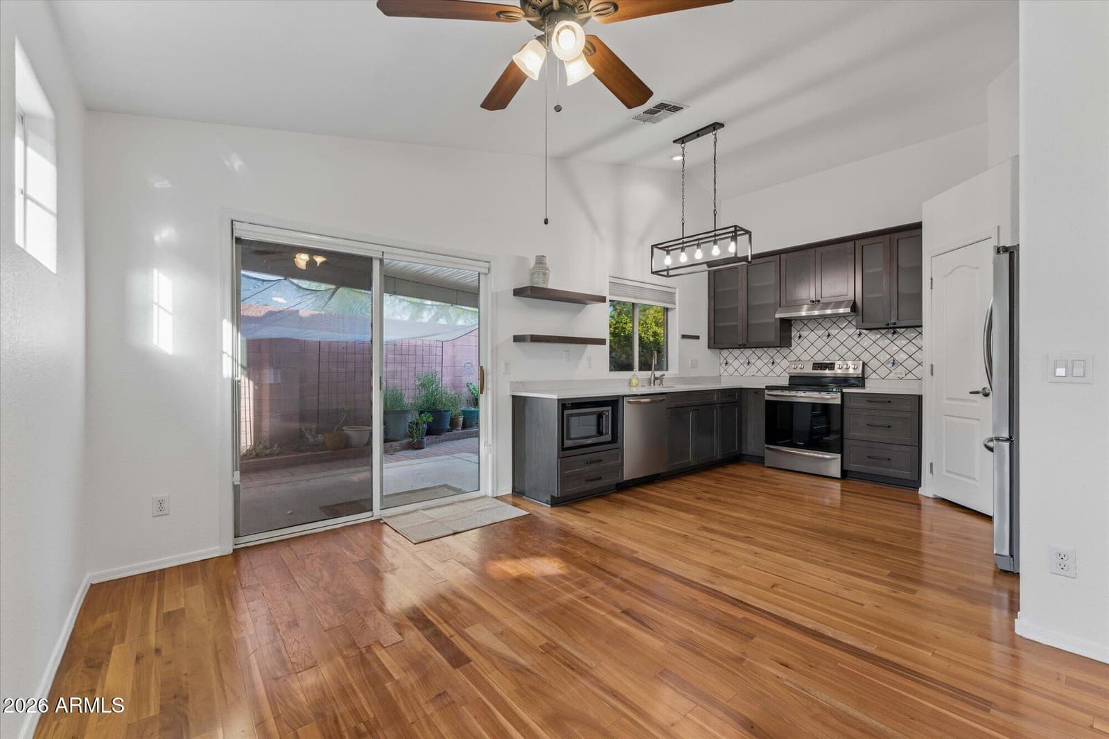16036 N 11th Avenue 1072, Phoenix, AZ 85023 — photo 21 of 29