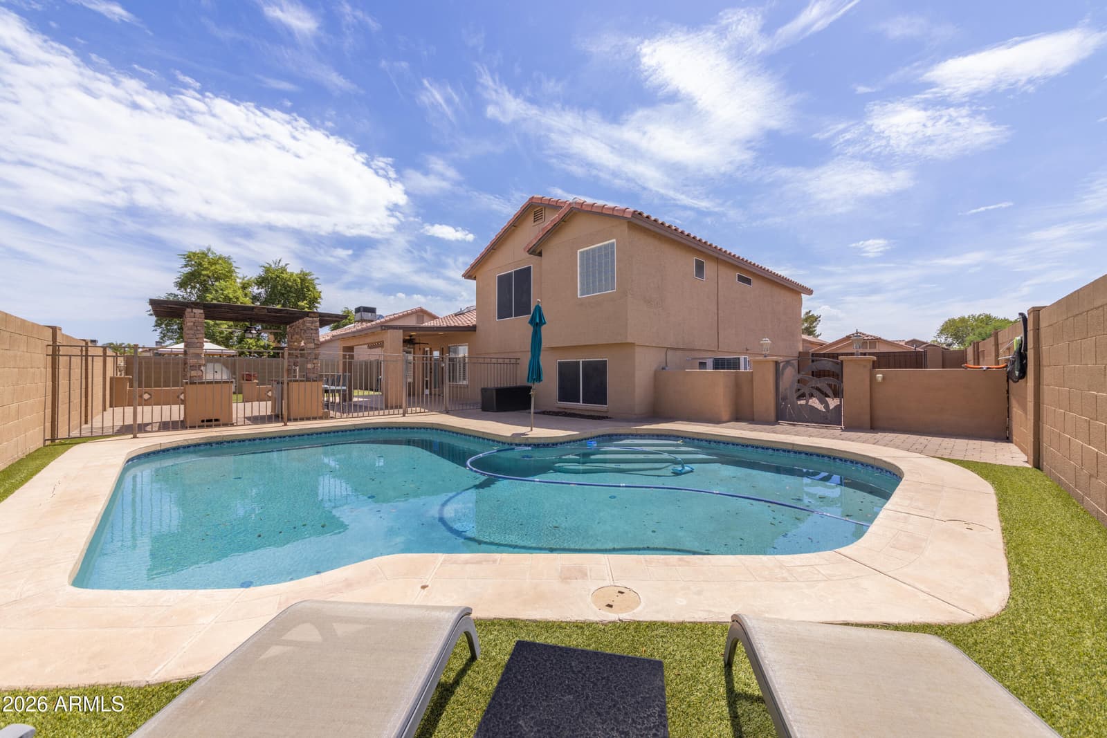 6108 W Shangri La Road W, Glendale, AZ 85304 — photo 2 of 30