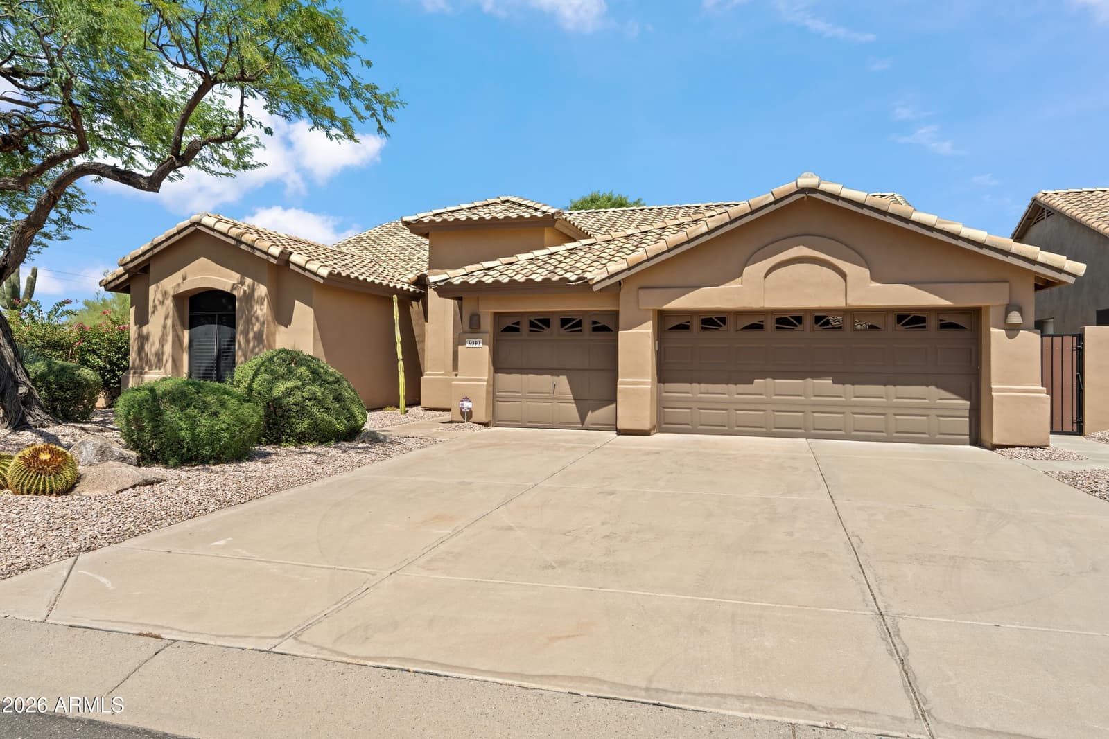 9330 E Sutherland Way, Scottsdale, AZ 85262 — photo 2 of 36