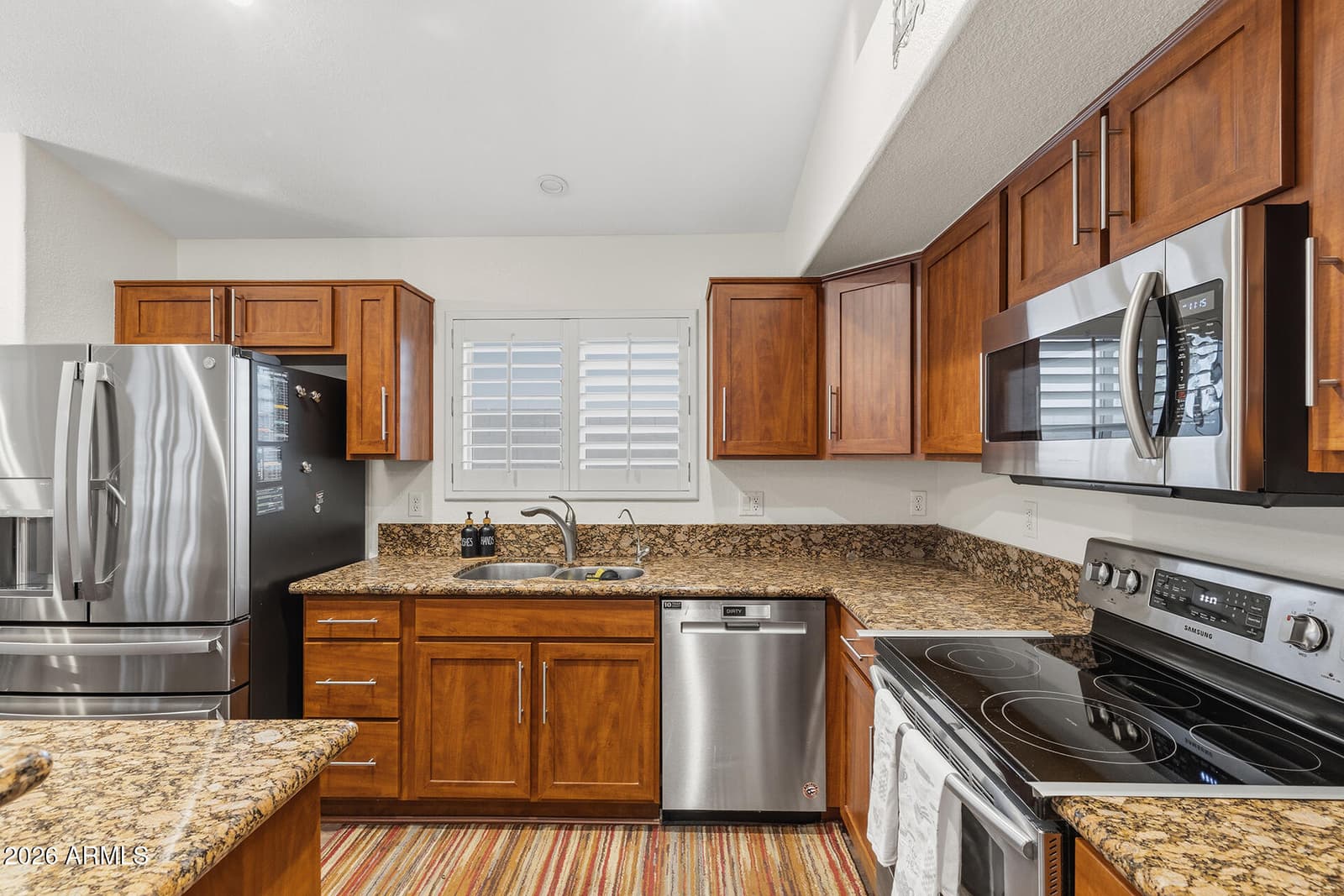 8802 W Kings Avenue, Peoria, AZ 85382 — photo 4 of 60