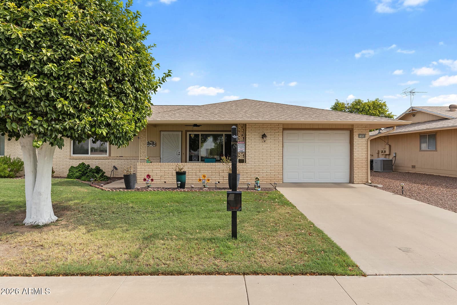 11050 W Tonada Drive W, Sun City, AZ 85351 — photo 1 of 44