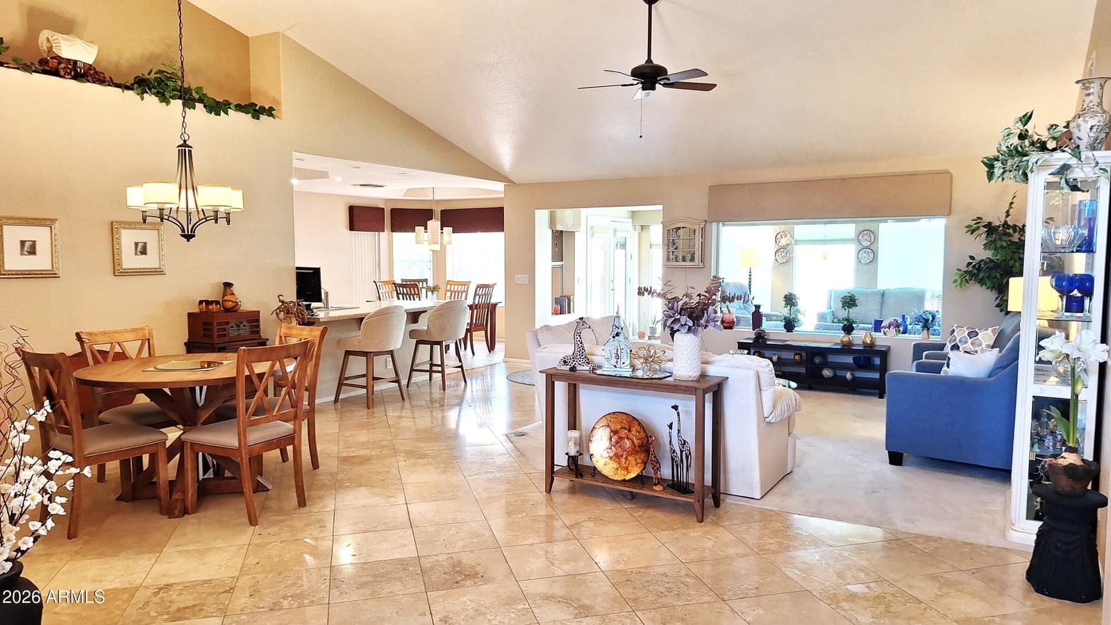 7952 E Navarro Avenue, Mesa, AZ 85209 — photo 3 of 25