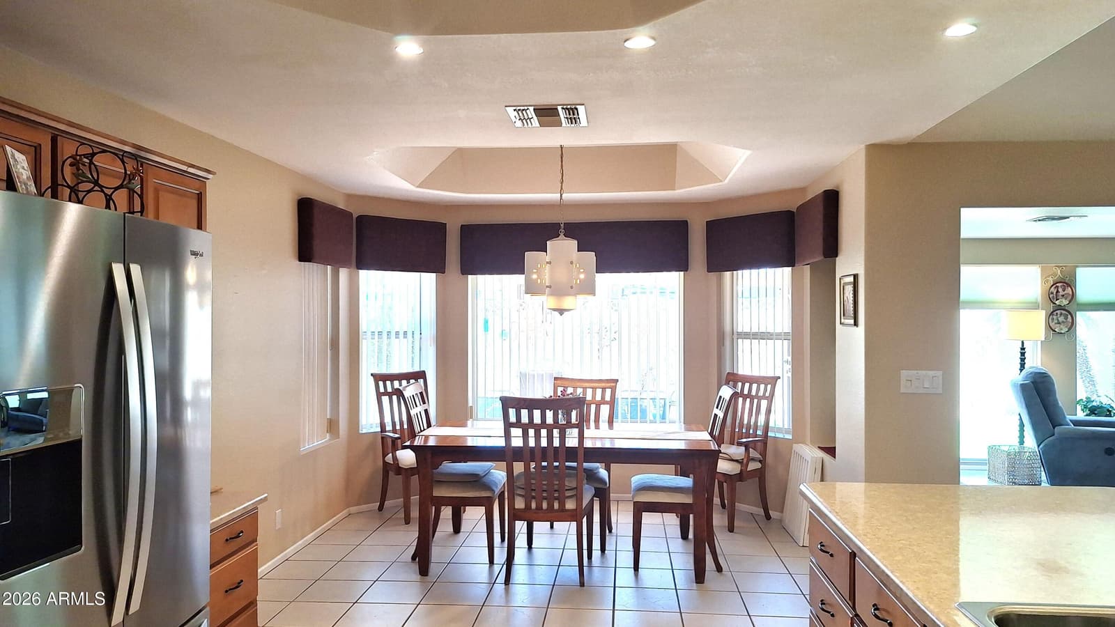 7952 E Navarro Avenue, Mesa, AZ 85209 — photo 10 of 25