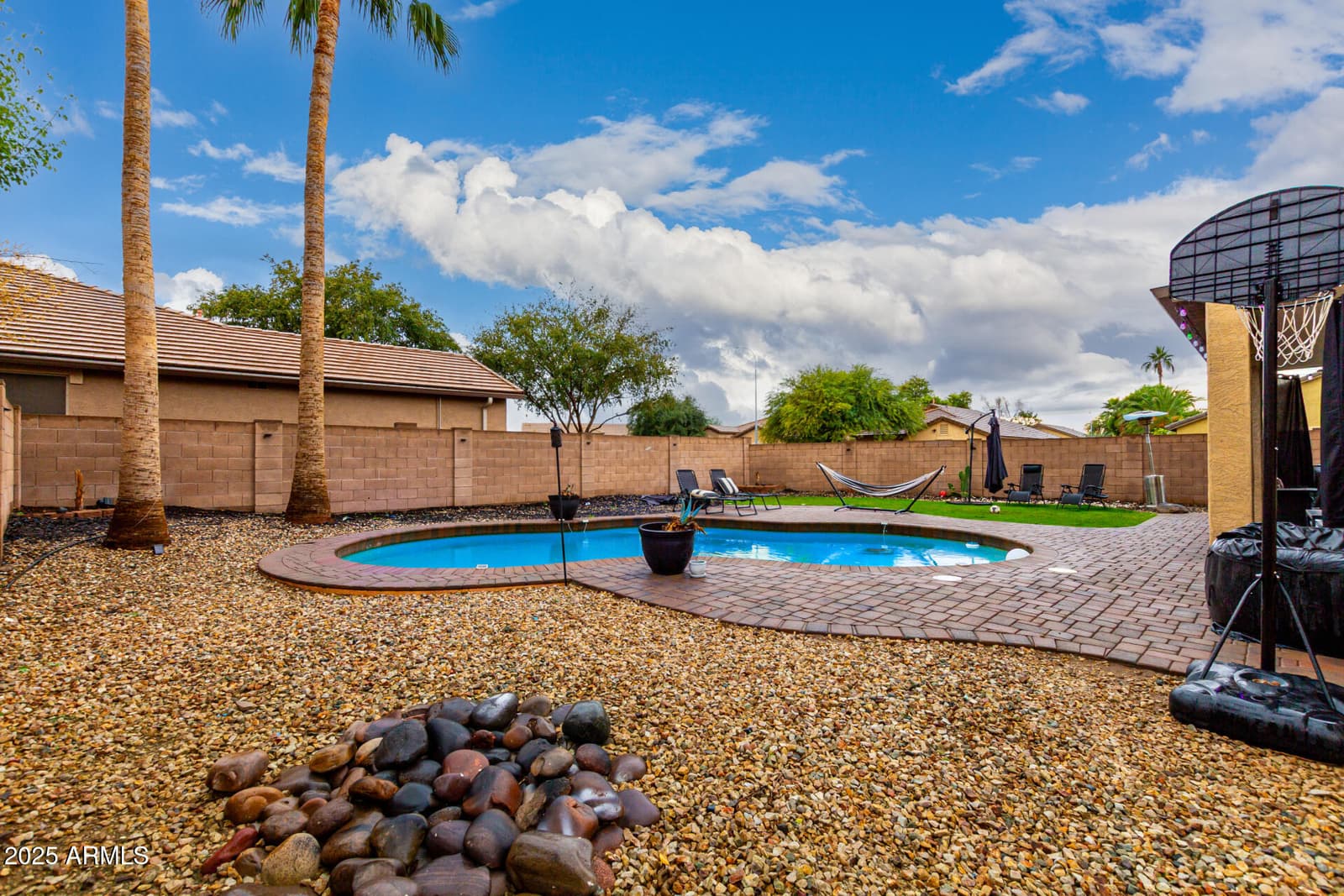 1643 E Wildhorse Place, Chandler, AZ 85286 — photo 11 of 33