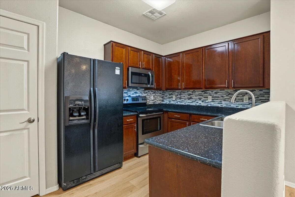 46068 W Sheridan Road, Maricopa, AZ 85139 — photo 10 of 40