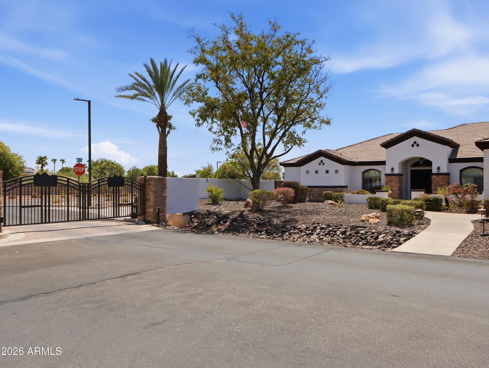 18135 W Missouri Avenue, Litchfield Park, AZ 85340 — photo 7 of 80