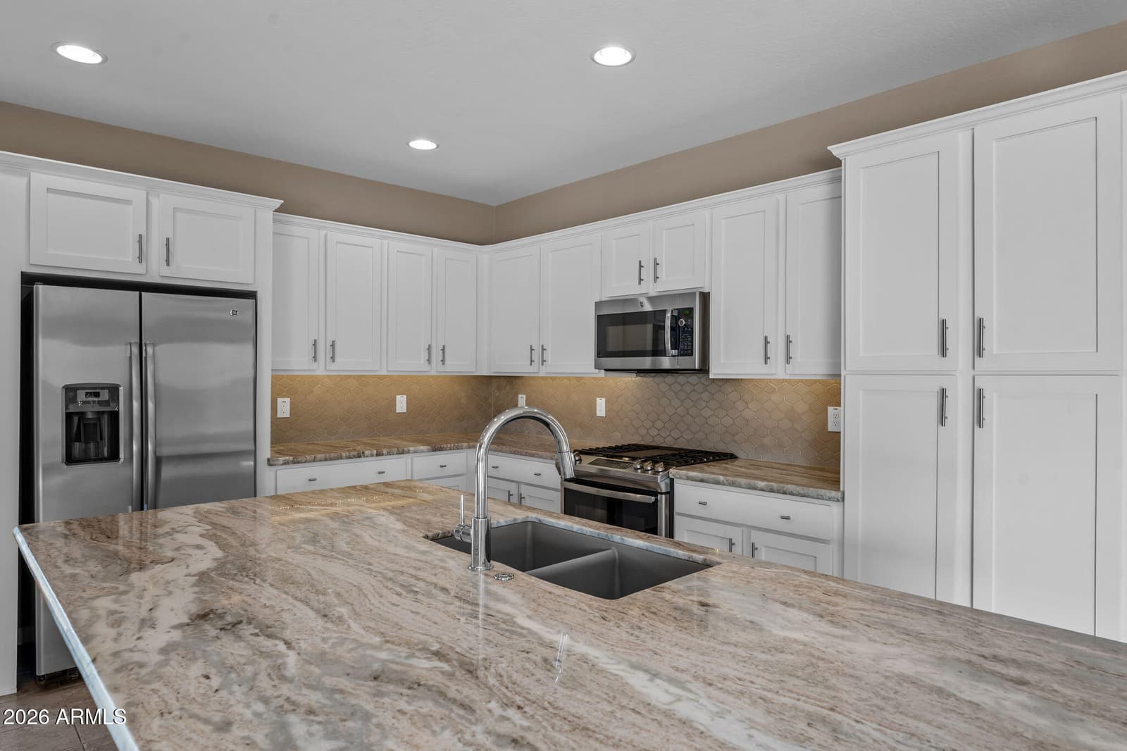 3670 Stampede Drive, Wickenburg, AZ 85390 — photo 5 of 29