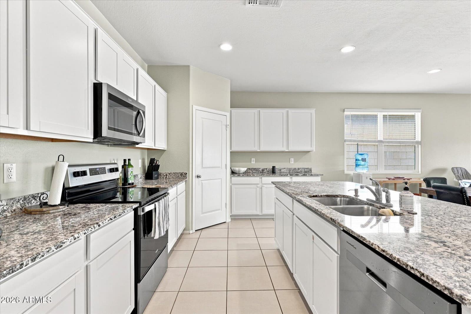 4511 S 104th Drive, Tolleson, AZ 85353 — photo 4 of 42