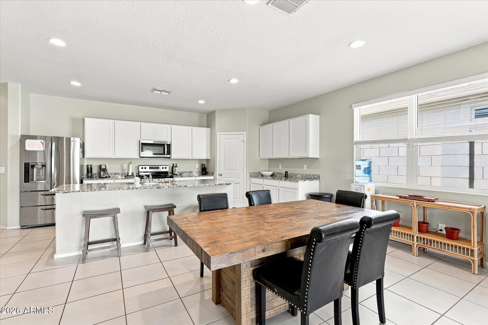 4511 S 104th Drive, Tolleson, AZ 85353 — photo 11 of 42