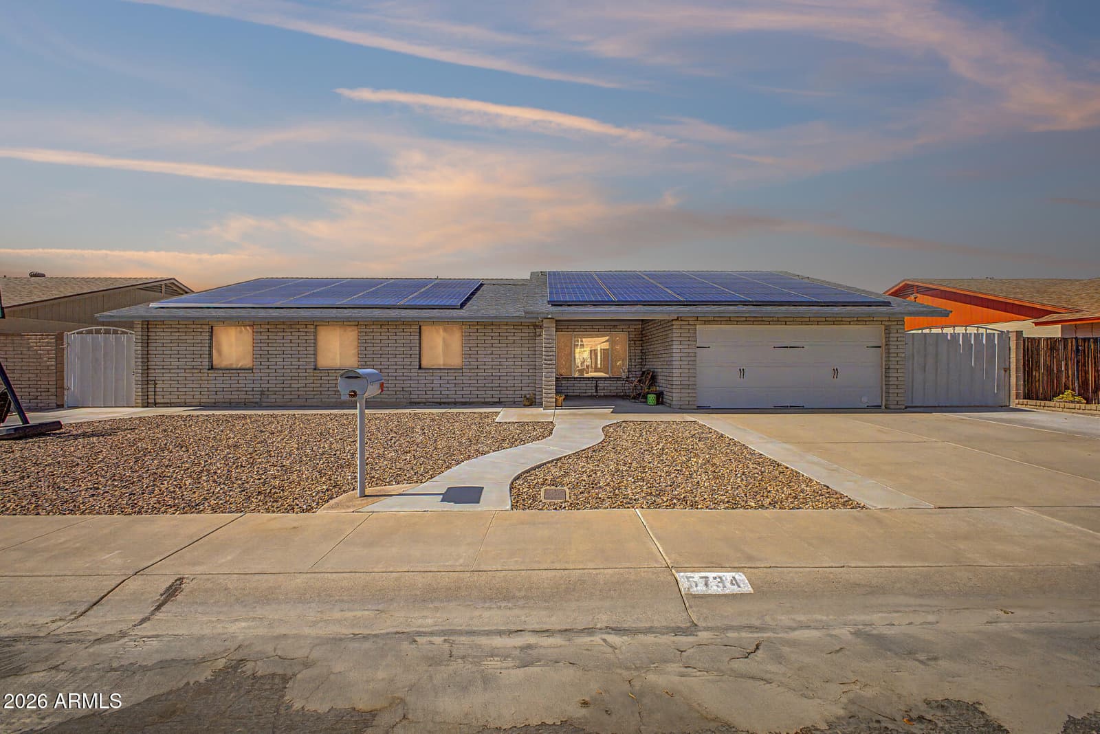 5734 W PALO VERDE Avenue, Glendale, AZ 85302