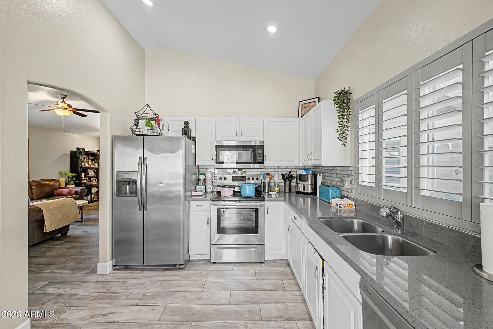 4138 E Tanglewood Drive, Phoenix, AZ 85048 — photo 13 of 25