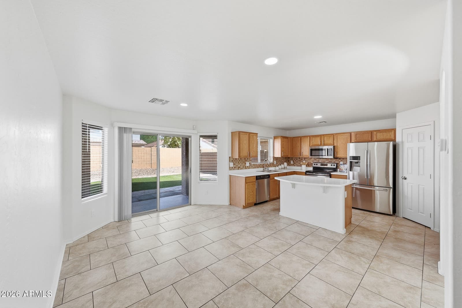 5715 S 17th Avenue, Phoenix, AZ 85041 — photo 5 of 60