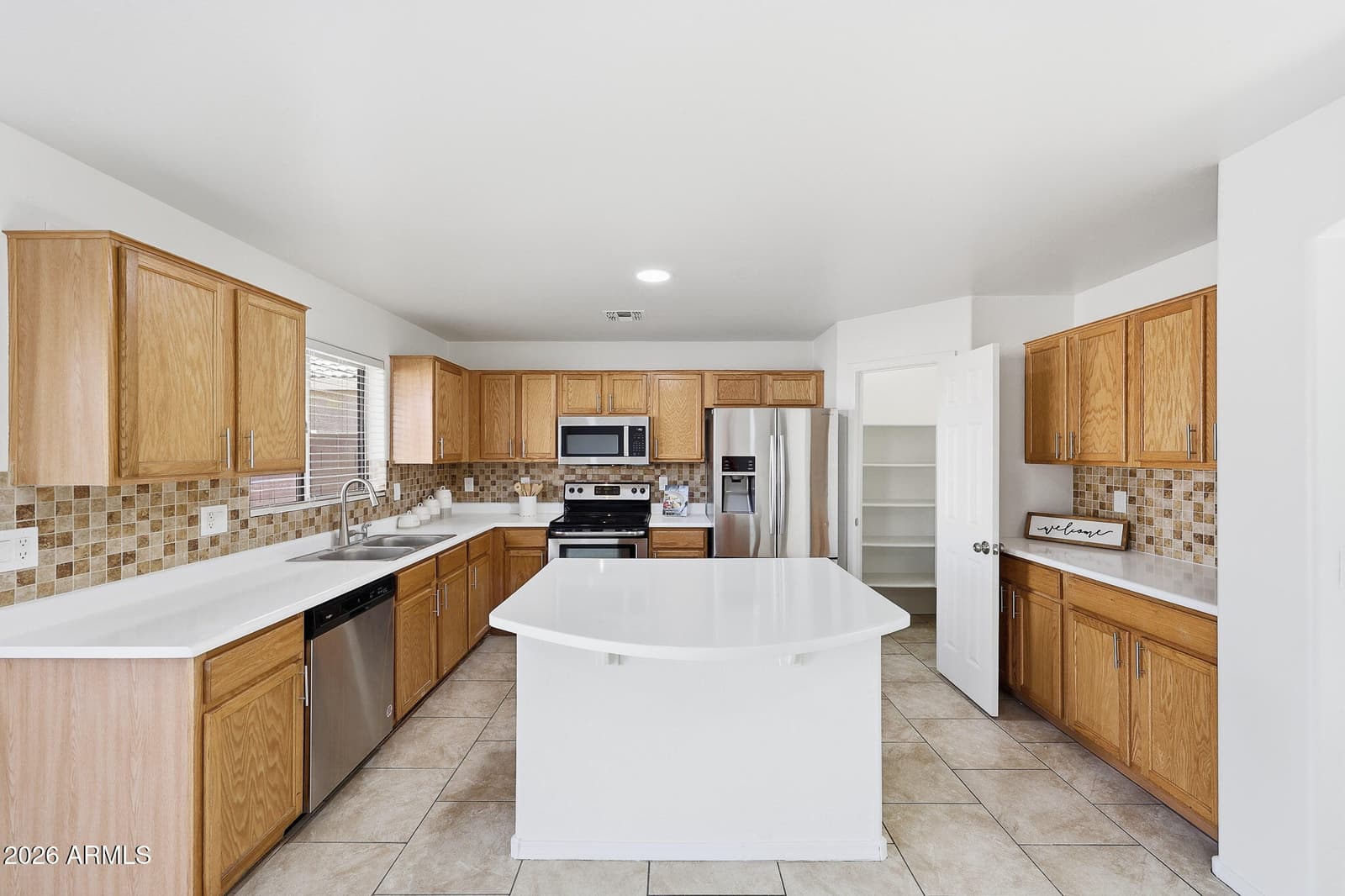 5715 S 17th Avenue, Phoenix, AZ 85041 — photo 9 of 60