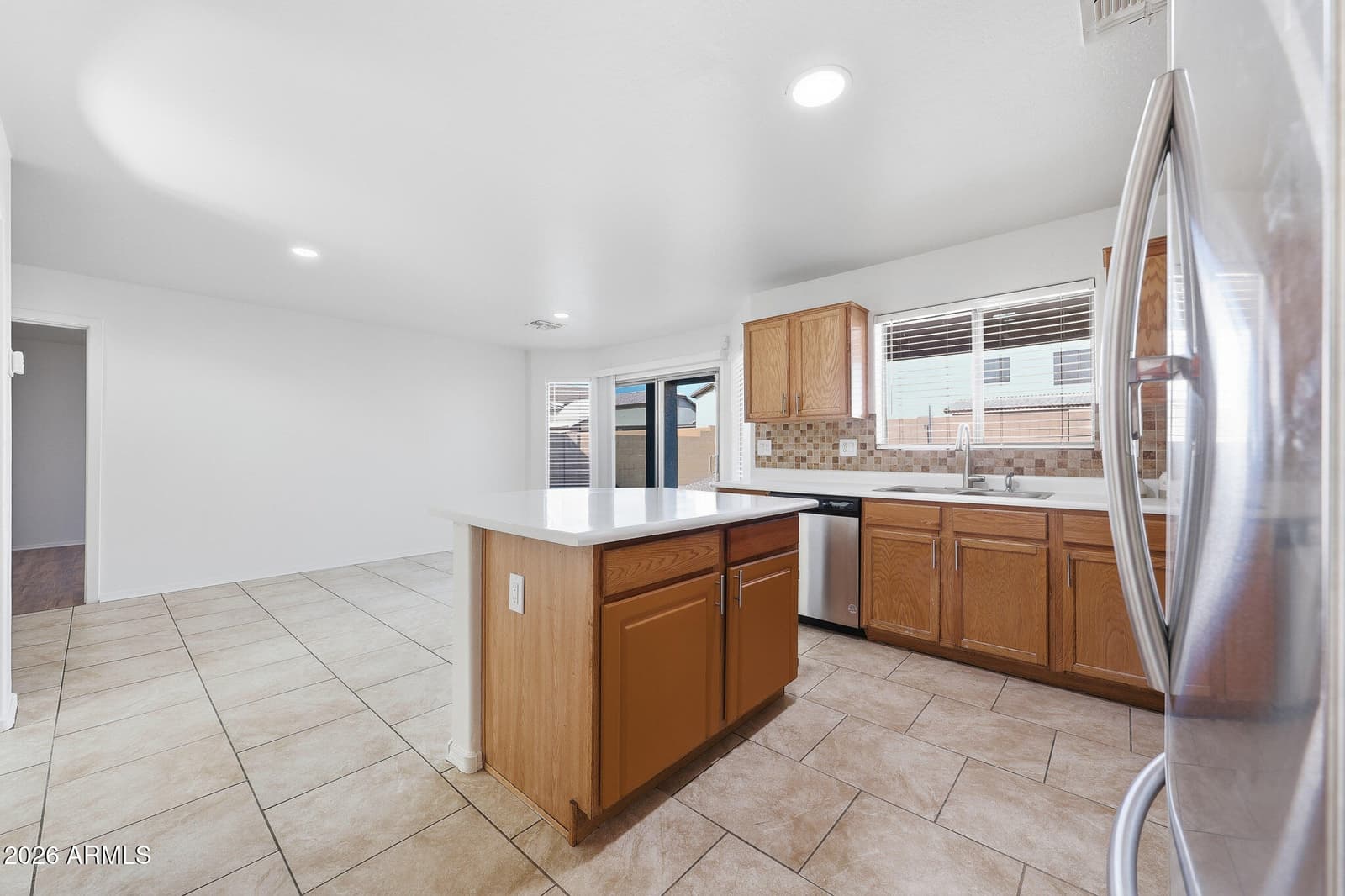 5715 S 17th Avenue, Phoenix, AZ 85041 — photo 11 of 60