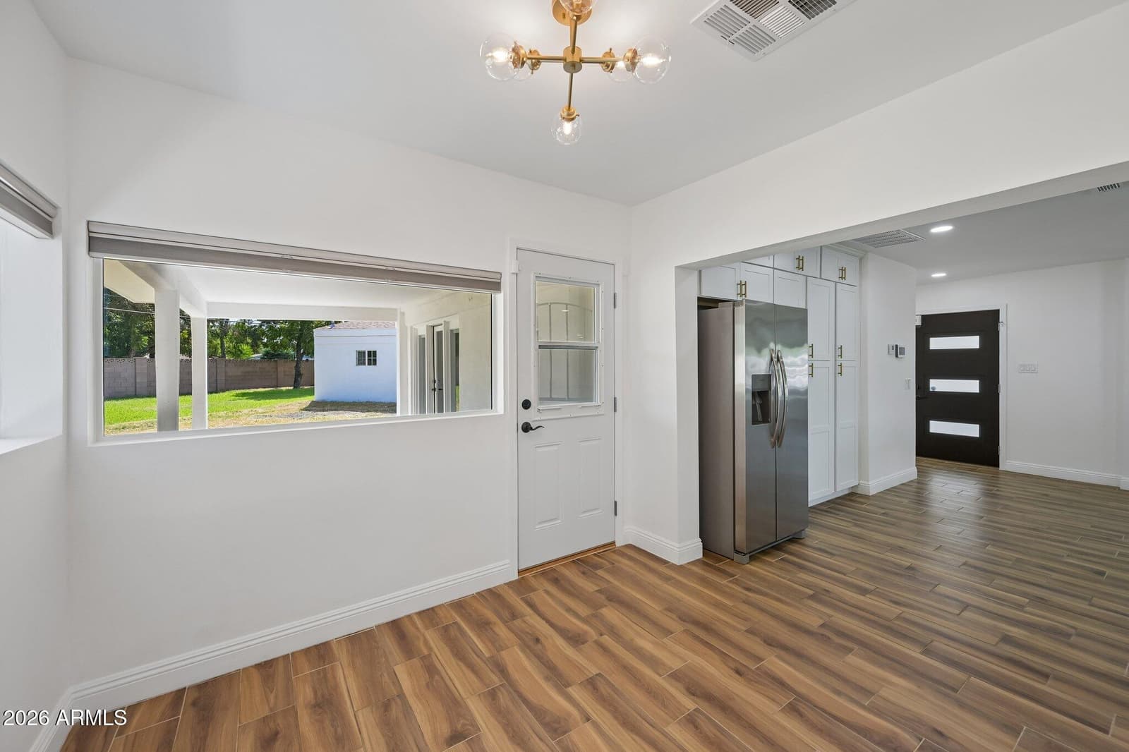 1121 W Bethany Home Road, Phoenix, AZ 85013 — photo 11 of 44