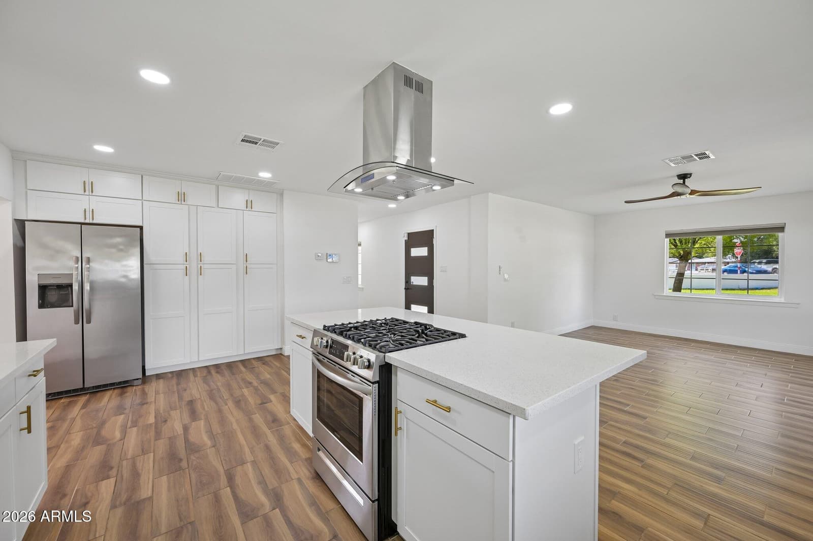 1121 W Bethany Home Road, Phoenix, AZ 85013 — photo 16 of 44