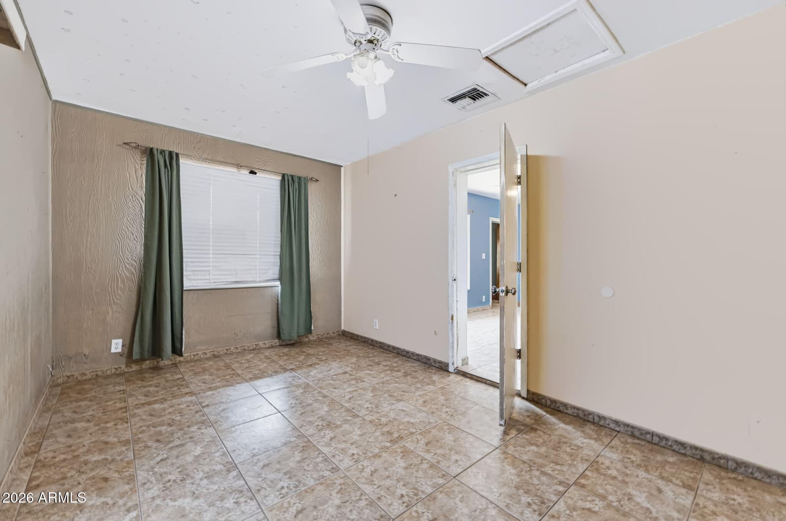 2040 E Whitton Avenue, Phoenix, AZ 85016 — photo 11 of 33