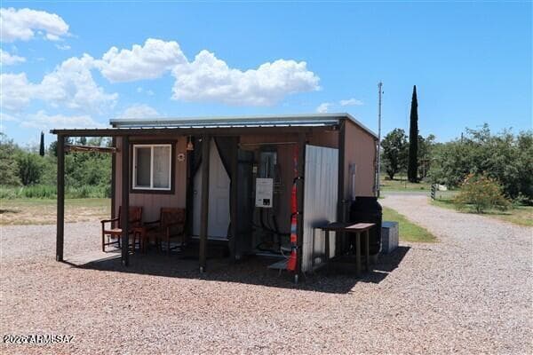 1917 N Montana Road, Dragoon, AZ 85609 — photo 40 of 46