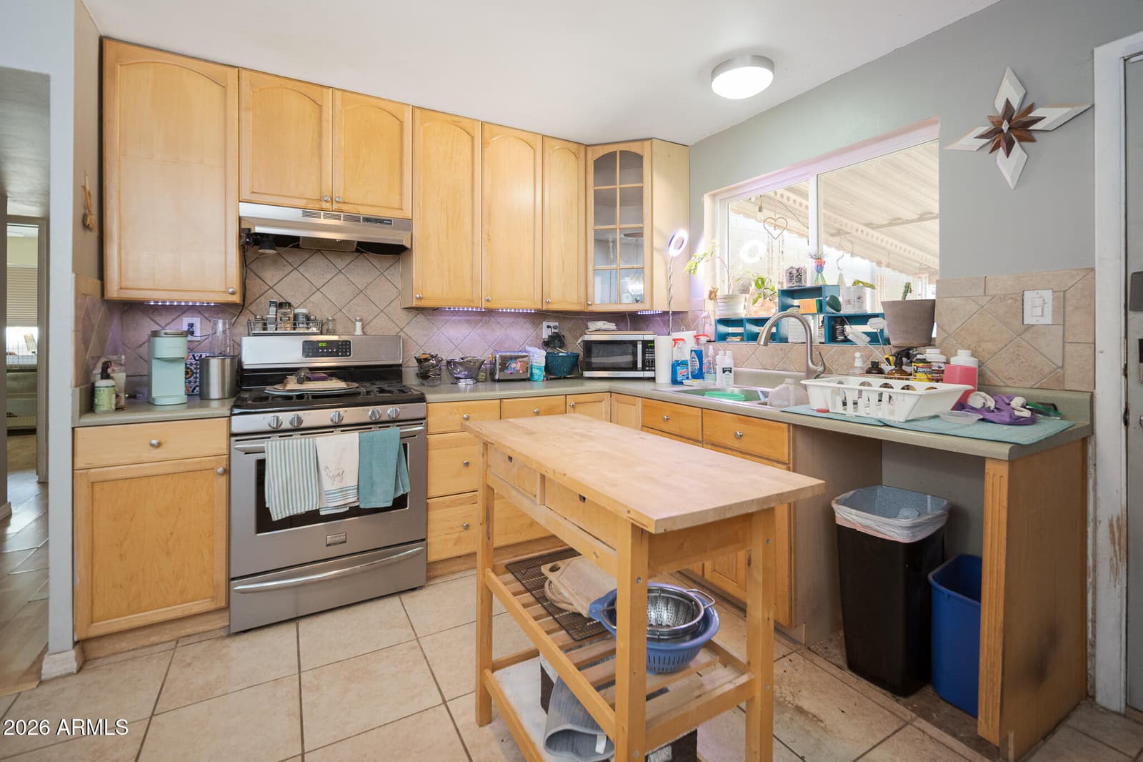 2402 N 36th Place, Phoenix, AZ 85008 — photo 13 of 29