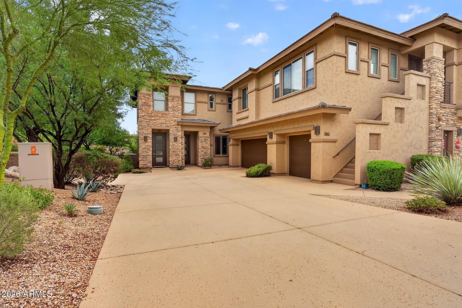 10260 E White Feather Lane 1050, Scottsdale, AZ 85262 — photo 1 of 32
