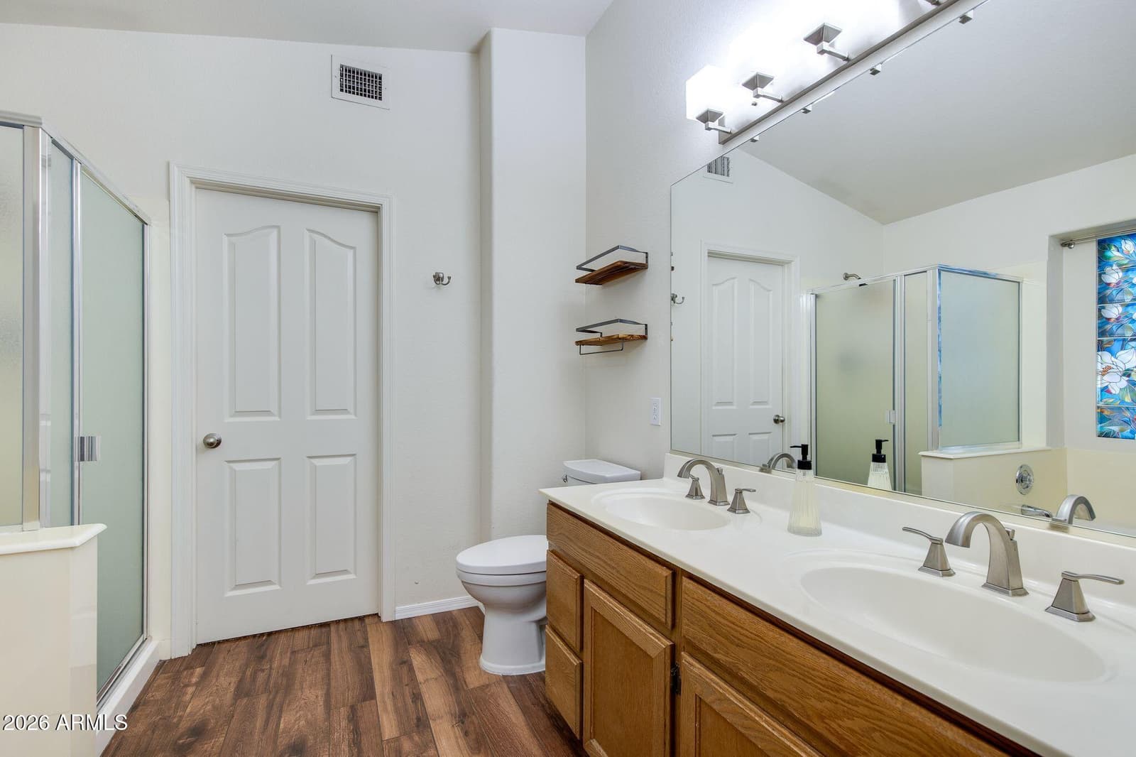 633 W Nopal Avenue, Mesa, AZ 85210 — photo 14 of 28