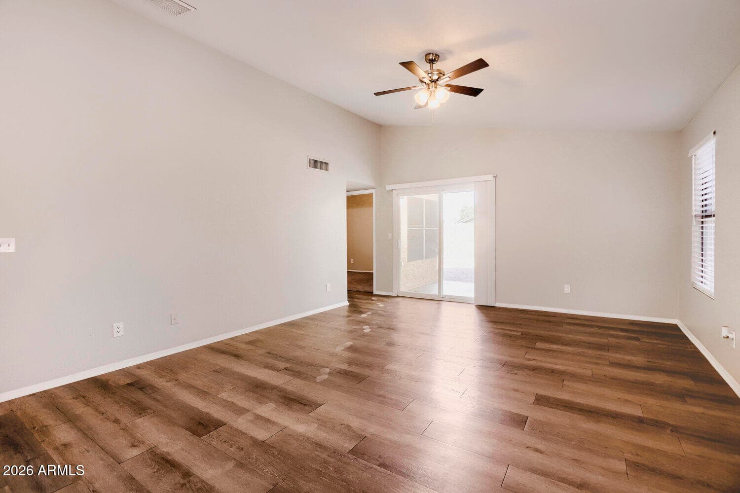 11820 N 75th Drive, Peoria, AZ 85345 — photo 7 of 28