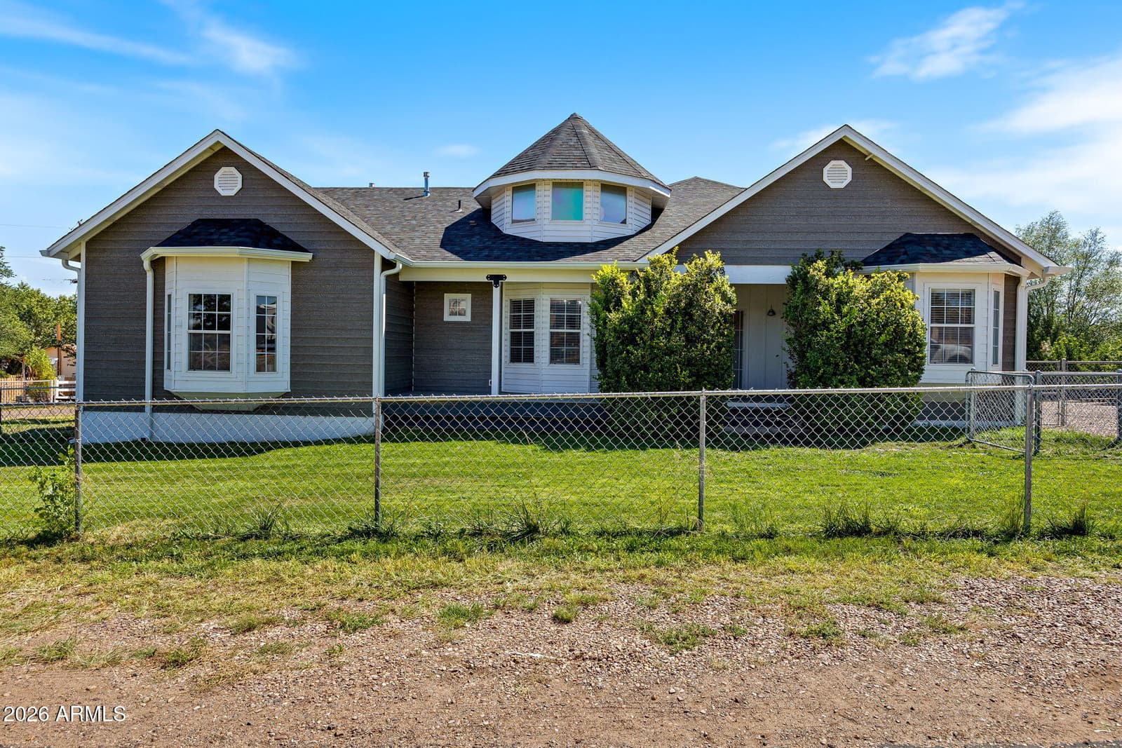 927 W Siesta Drive, Taylor, AZ 85939 — photo 1 of 39