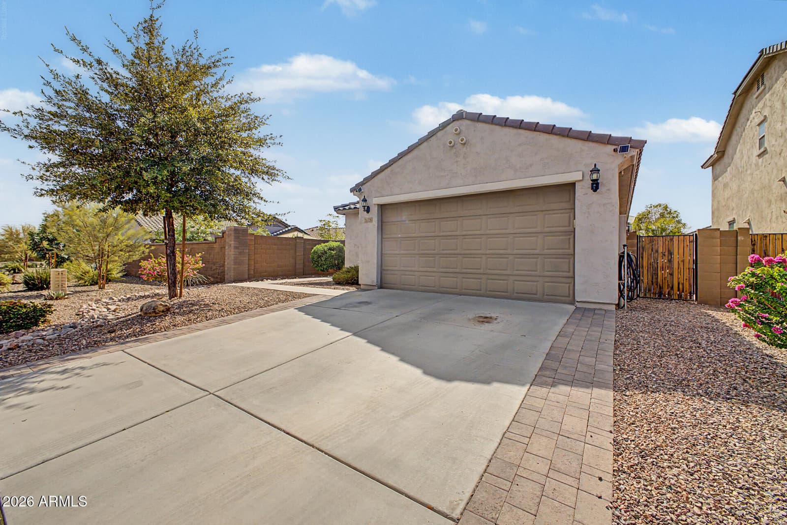 24728 N 96th Avenue, Peoria, AZ 85383 — photo 3 of 36